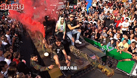 坦克开路总统致辞！这是一场你闻所未闻的扣篮大赛