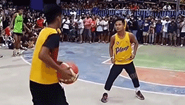 神仙操作！菲律宾高中生1v1秀翻全场