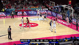 中国85-71法国 时隔14年重返世界大赛四强