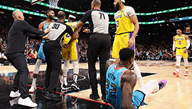 重磅！NBA官方官宣贝弗利因背后推倒艾顿被禁赛三场