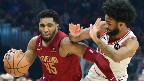 米切尔砍71分现役第一 下半场+加时55分导演逆转公牛