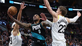 NBA简报: 开拓者127-115大胜爵士 利拉德30+12 马尔卡宁40+12