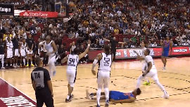 NBA简报:尼克斯82-80逆转魔术 马丁绝杀 霍华德22分