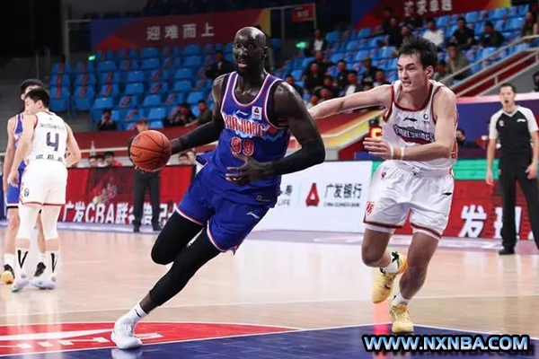 CBA简报:同曦81-76险胜四川 布莱克尼25+7 方佳晨13+6 
