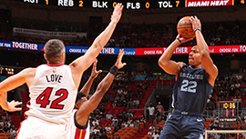 NBA简报:热火132-124逆转灰熊 希罗30+6 贝恩26分