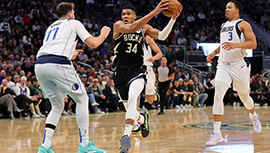 NBA简报:雄鹿132-125险胜独行侠 字母哥40+14+7  欧文39+6 利拉德27+12