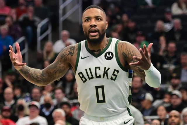 明日NBA前瞻：文班亚马PK约基奇谁更胜一筹?