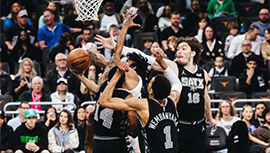 NBA简报:马刺122-115力克篮网 文班33+16+7+7帽 托马斯31+5