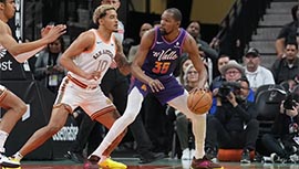 NBA简报:马刺104-102险胜太阳 索汉26+18+制胜球 文班缺阵 KD29+8+6 布克36+6