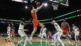 NBA简报:凯尔特人135-100击溃雷霆 波津27+12 双探花合砍47分 SGA&杰威缺阵