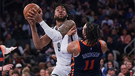 NBA简报:尼克斯111-107逆转篮网 布伦森30+11 托马斯41+6