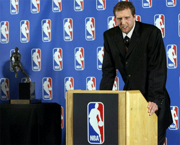NBA官宣常规赛 MVP：约基奇四年三获 可媲美四大名宿