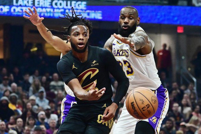 05月18日NBA动态动态：詹姆斯拒绝为儿弃湖人 太阳三巨头交易无望