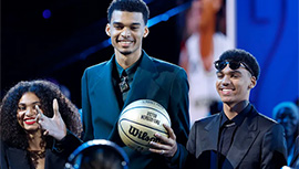 NBA版权协议助力，2022届新秀迎黄金机遇，薪水或大幅攀升