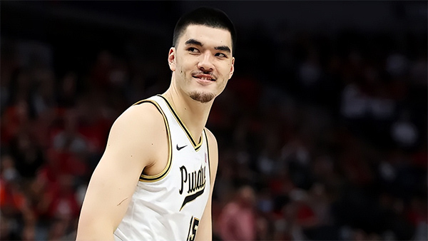 20位NBA新秀受邀小绿屋 周志豪与选秀现场无缘