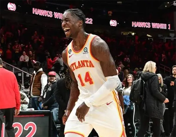 06月28日NBA交易动态汇总:穆雷顶薪留队 雷吉交易至黄蜂