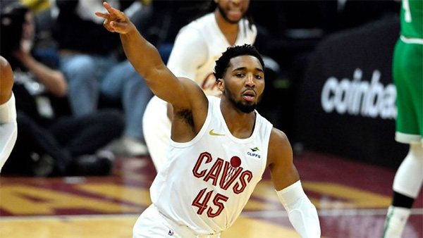 07月03日NBA签约动态汇总:勇士签约李凯尔 沃克告别