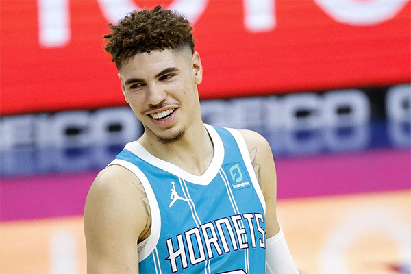 2025NBA全明星阵容曝光：文班首秀 谁落选成最大遗憾？