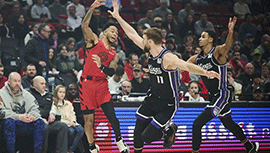 NBA简报:开拓者112-90击溃国王 西蒙斯8记三分 夏普24分 拉文22分