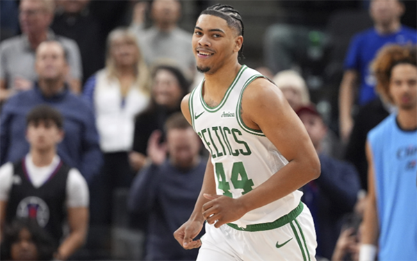 02月20日NBA交易汇总:勇士、篮网、独行侠大动作 新援加盟后球队未来走向何方？