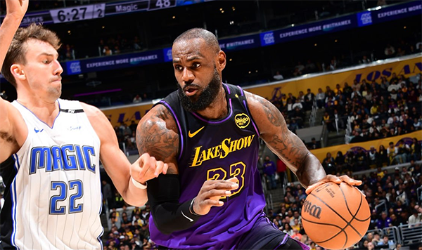 03月25日NBA直播看点:湖人客场复仇魔术 威少冲击历史第20